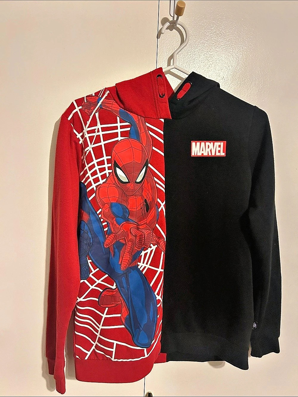 Marvel Spider-Man hoodie Red & Black XL